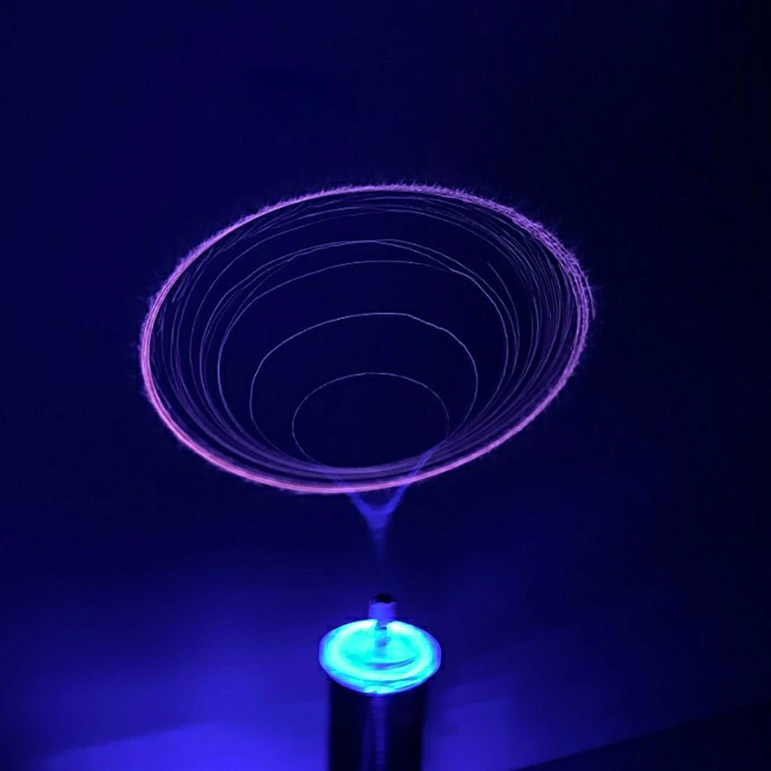 Bluetooth Tesla Music Coil Plasma Speaker Singing Loudspeaker With AC100-240V Adapter Experimenting Device Teaching Tool Desktop Toy - Image 5