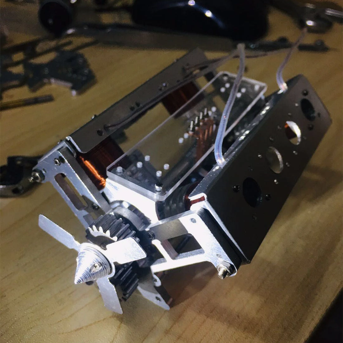 V8 Electromagnetic Engine Model For Model Car / Ship - Image 5