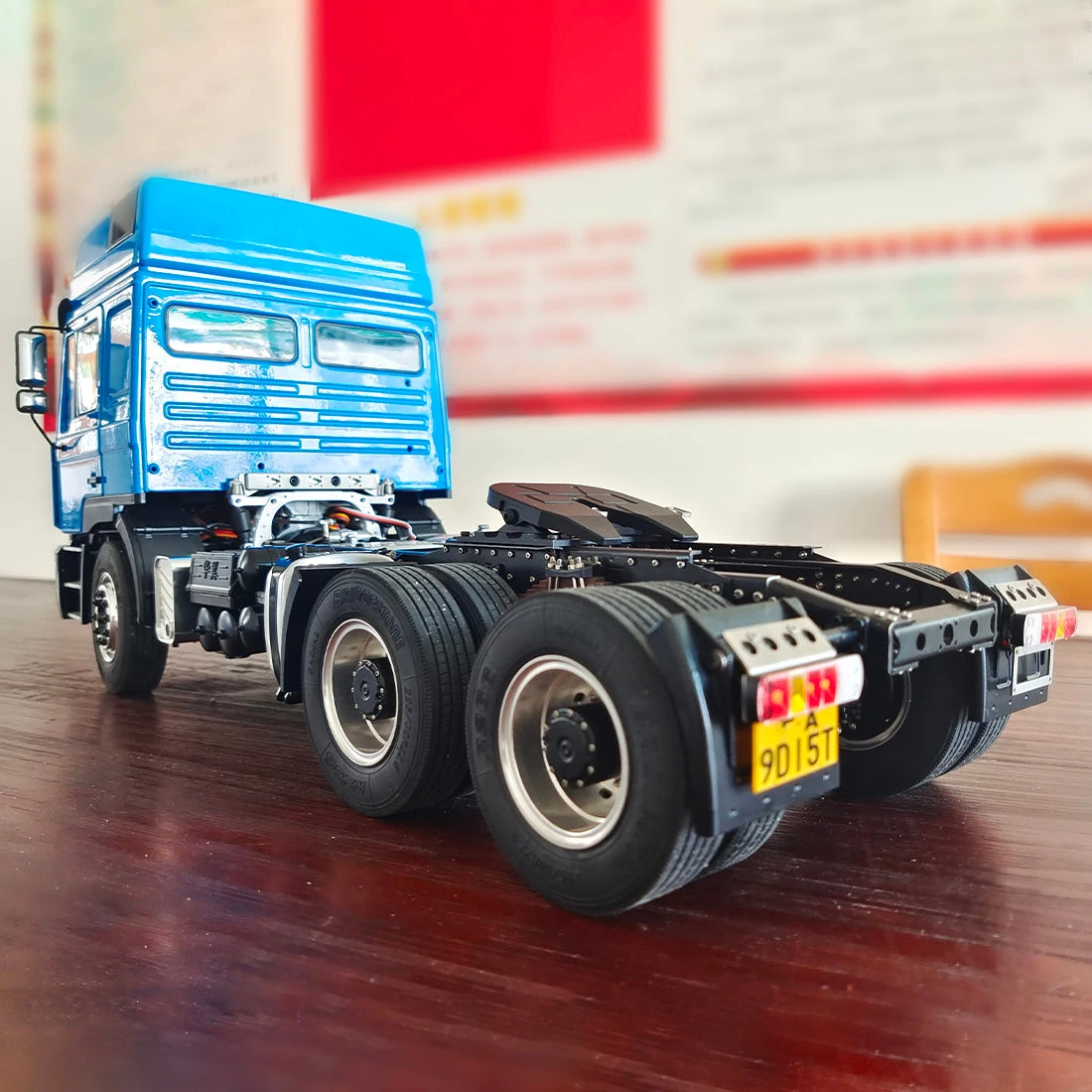 HY MODELS 1/14 RC Simulation Hydraulic Tractor-trailer Truck Engineering Machinery Vehicle Model 3-speed Gearbox - Image 7
